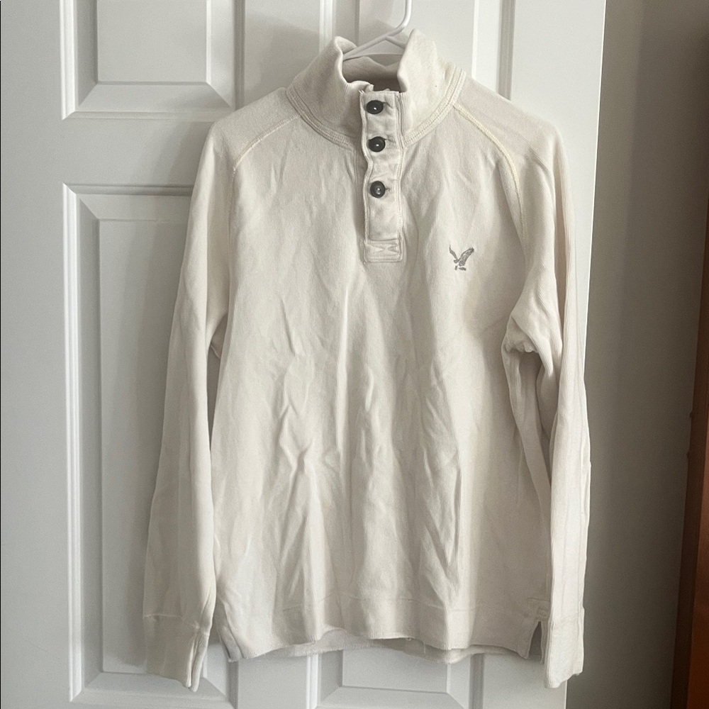 American Eagle Outfitters offWhite and Gray Henley
